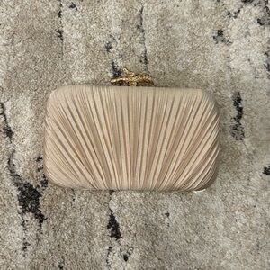 Gold Clutch with short and long chain